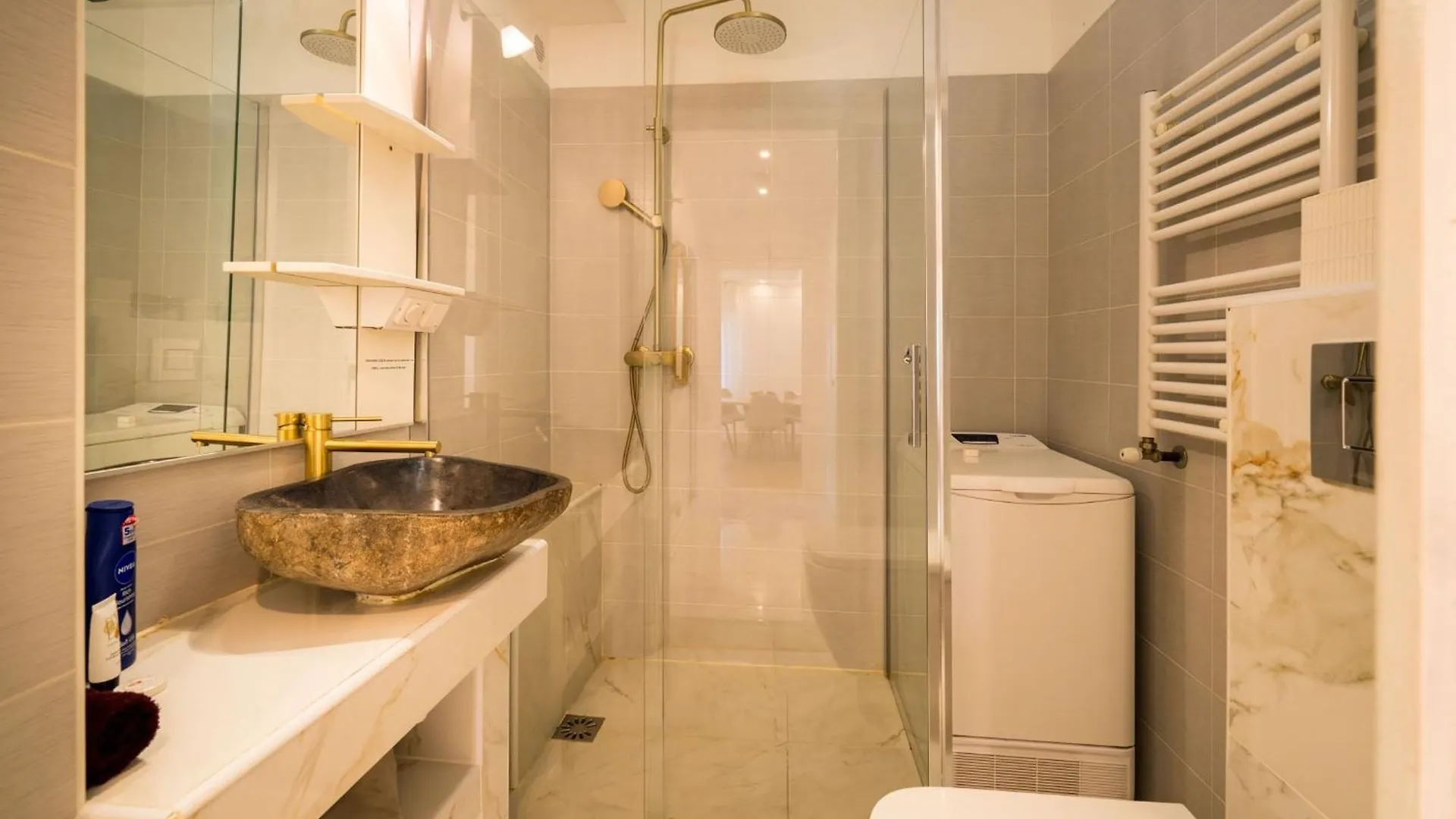 Appartamento L'Epuree, Centre Ville, 150M De La Plage Vallauris Francia