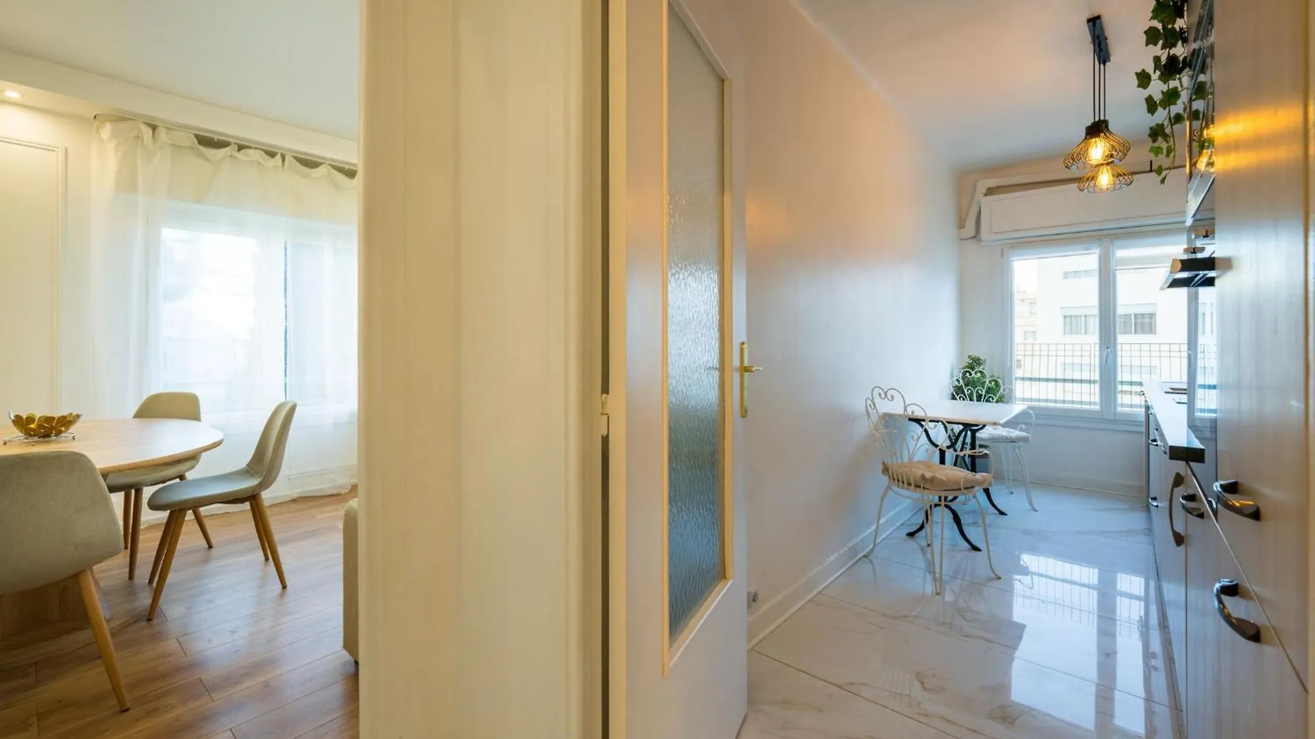 Apartment L'Epuree, Centre Ville, 150M De La Plage Vallauris